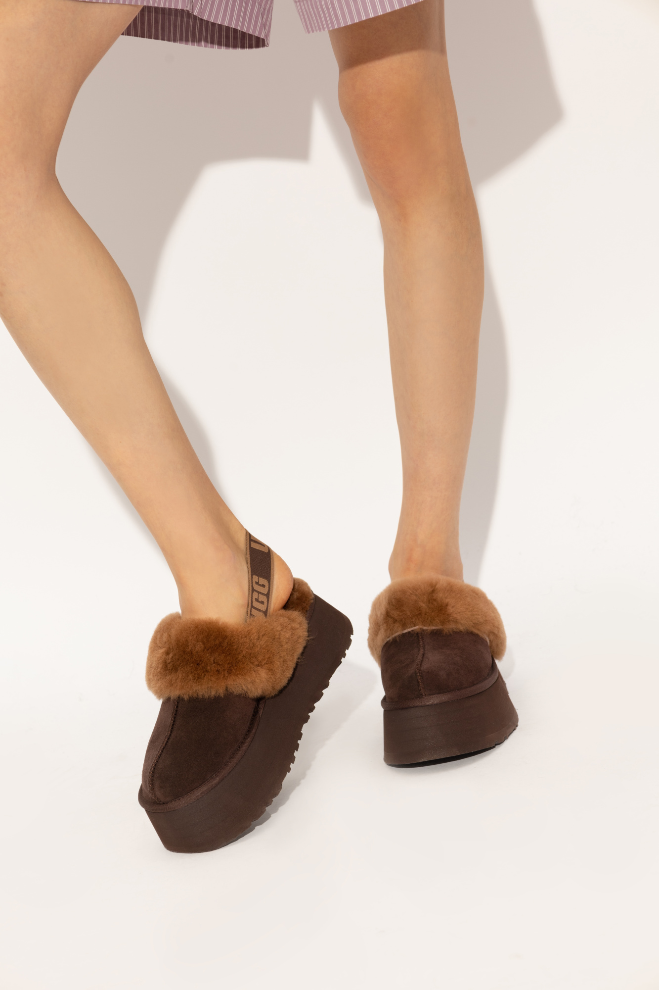 Brown 'Funkette' suede platform slippers UGG - Vitkac Canada